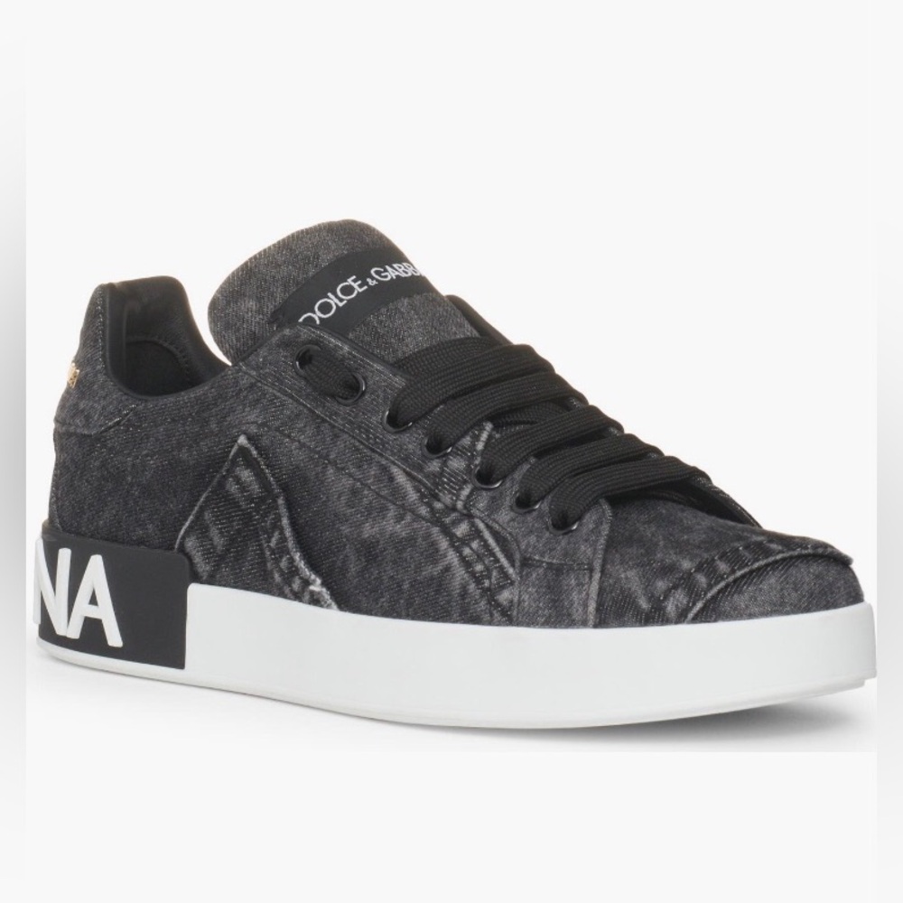 NIB $695 Dolce & Gabbana Portofino Denim Sneaker in size 7US / 37EU!